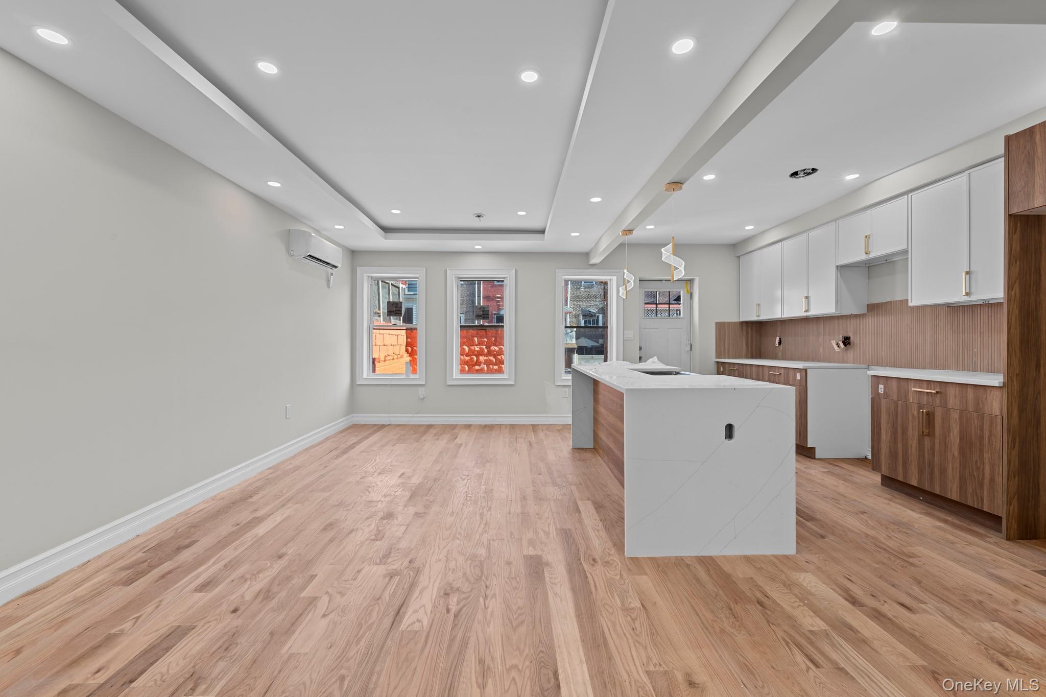 #3 photo, 17918 Selover Road, クイーンズ区 Springfield Gardens , NY 11434