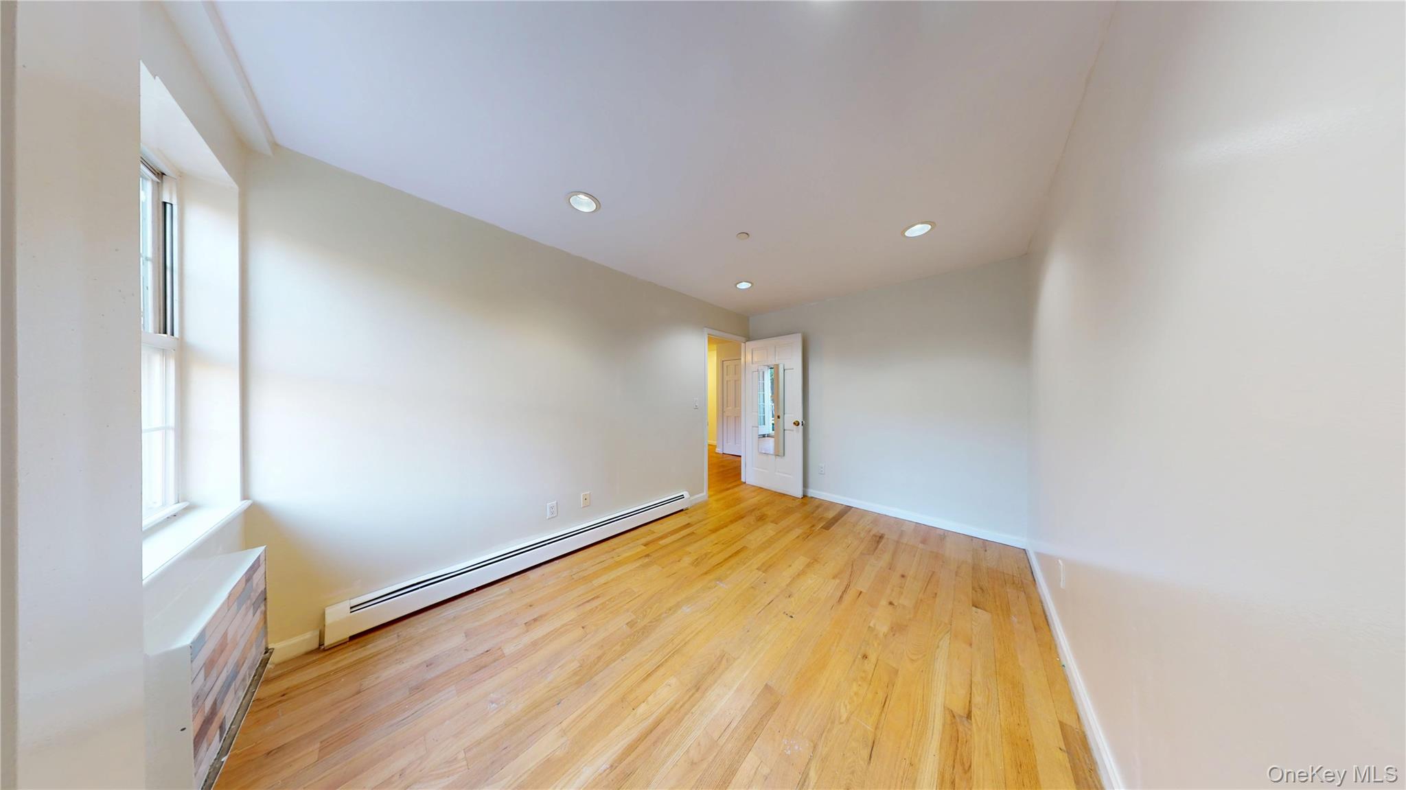 #14 photo, 420 42nd Street, ブルックリン区 Brooklyn , NY 11232