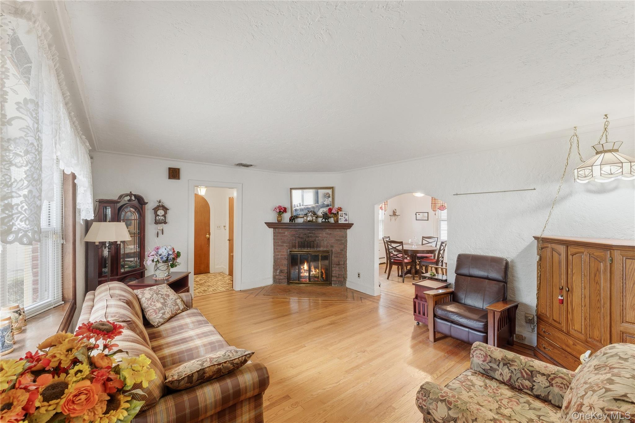 #4 photo, 1522 Surprise Street, ナッソー郡 Elmont , NY 11003