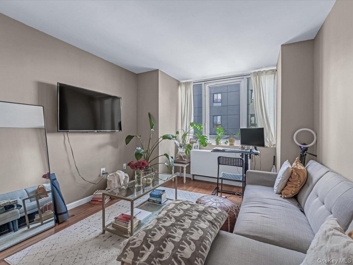 #3 photo, 358 Grove Street, ブルックリン区 Brooklyn , NY 11237