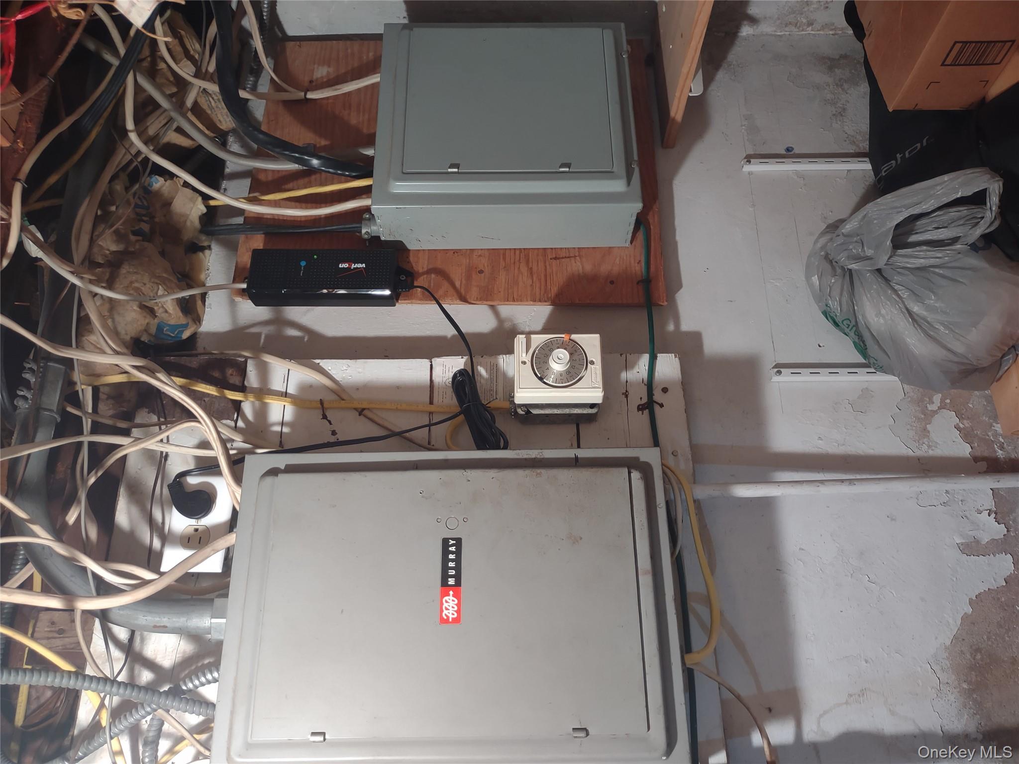 #12 photo, 240 Harrison Avenue, ナッソー郡 Mineola , NY 11501