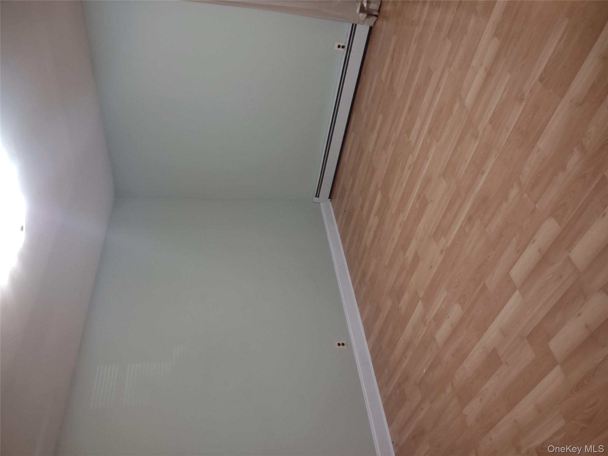 #9 photo, 240 Harrison Avenue, ナッソー郡 Mineola , NY 11501