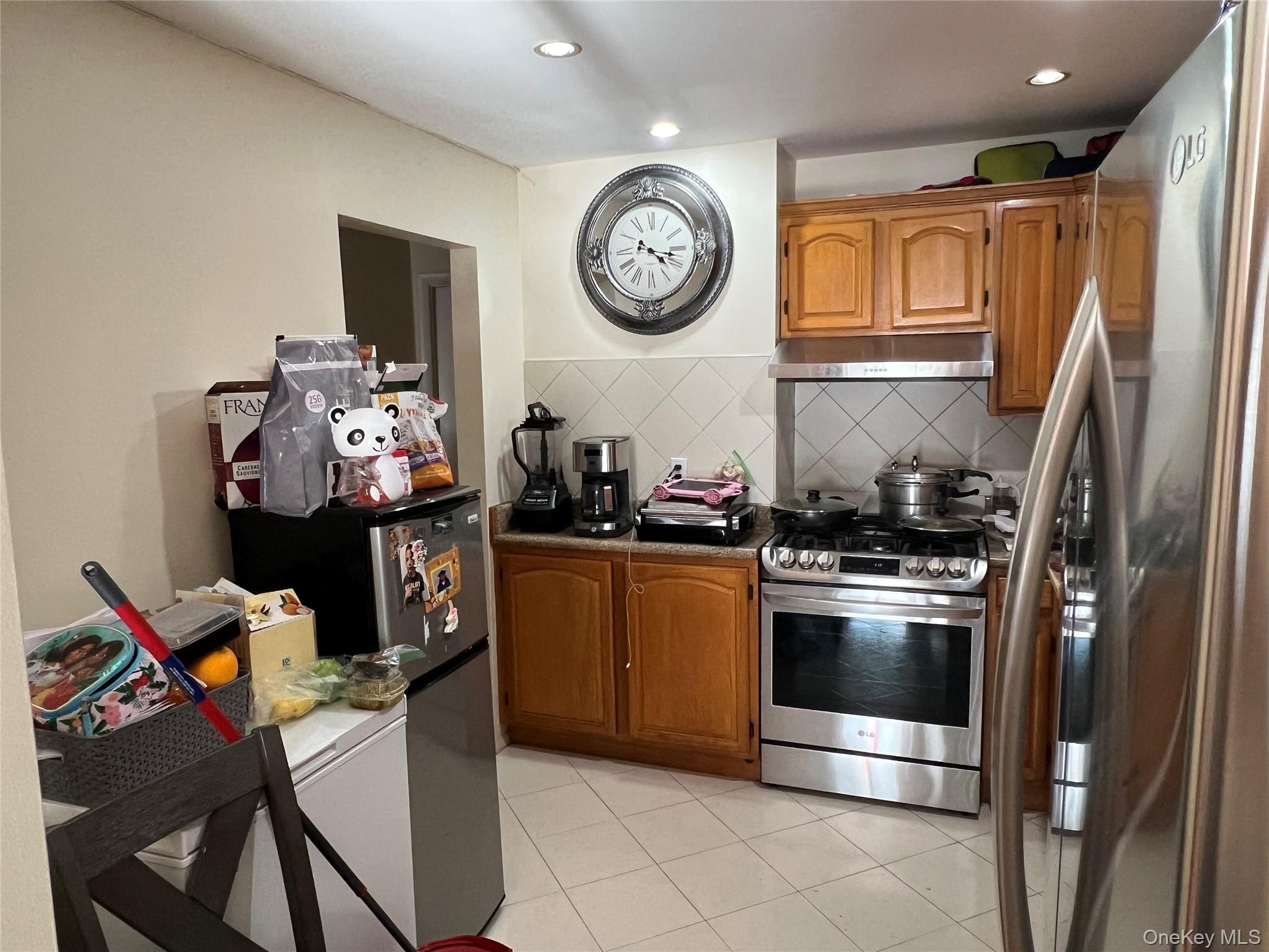 #15 photo, 143-27 Roosevelt Avenue, クイーンズ区 Flushing , NY 11354