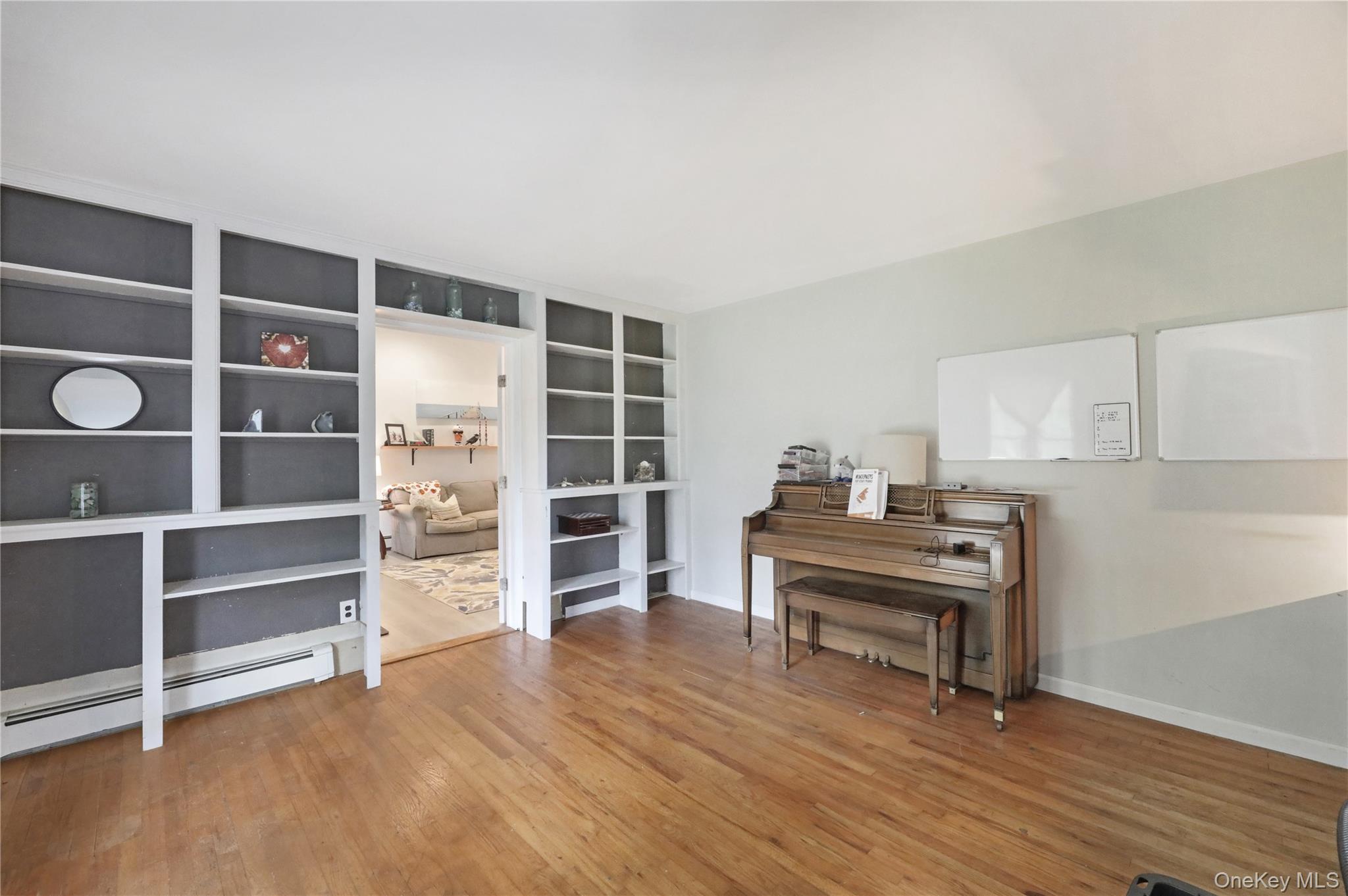 #13 photo, 48 Nidzyn Avenue, サフォーク郡 Remsenburg , NY 11960