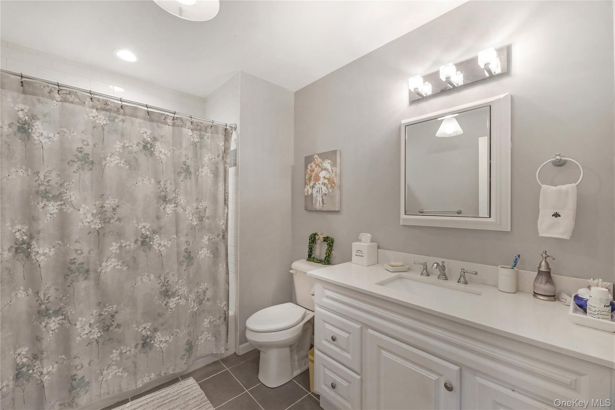 #17 photo, 48 Nidzyn Avenue, サフォーク郡 Remsenburg , NY 11960