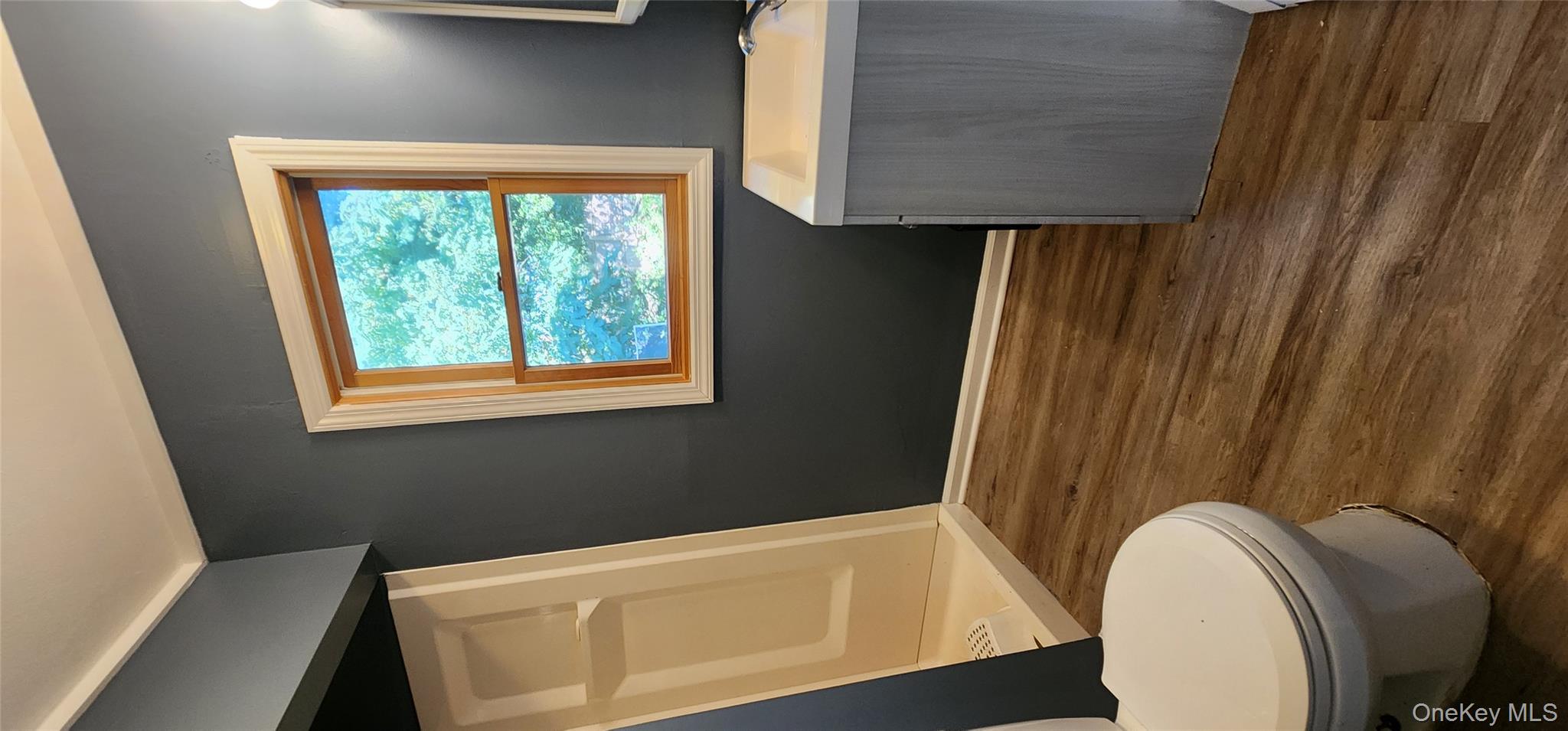 #8 photo, 15 Hollywood Drive, サフォーク郡 Shirley , NY 11967