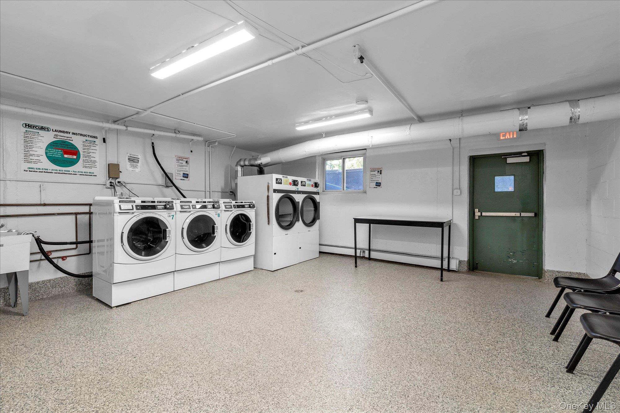 #15 photo, 1 Toms Point Lane, ナッソー郡 Port Washington , NY 11050