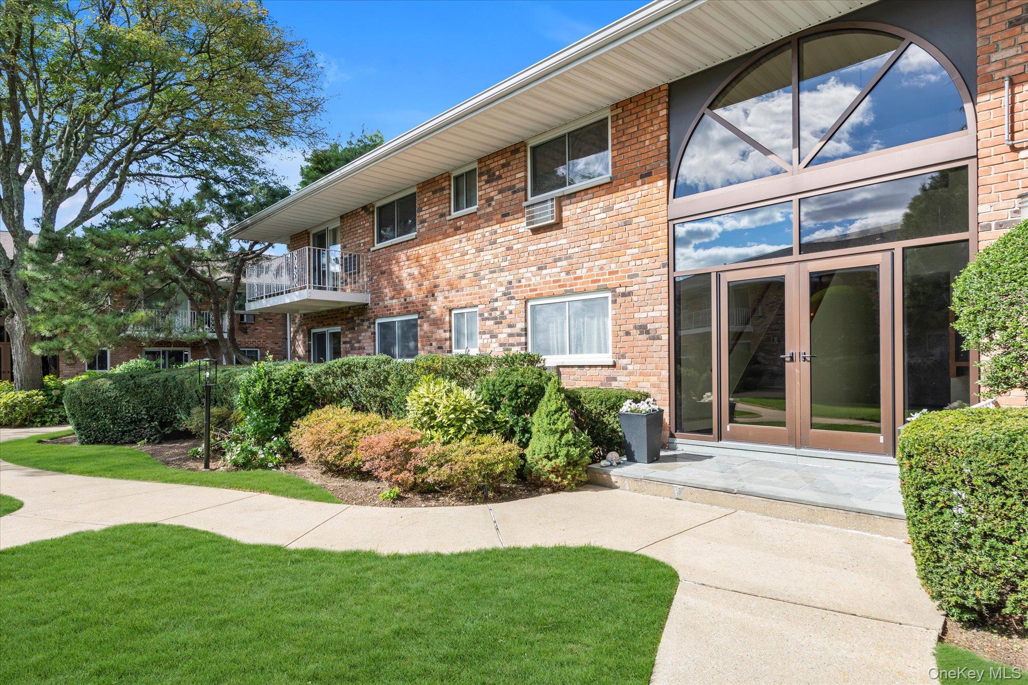 #19 photo, 1 Toms Point Lane, ナッソー郡 Port Washington , NY 11050