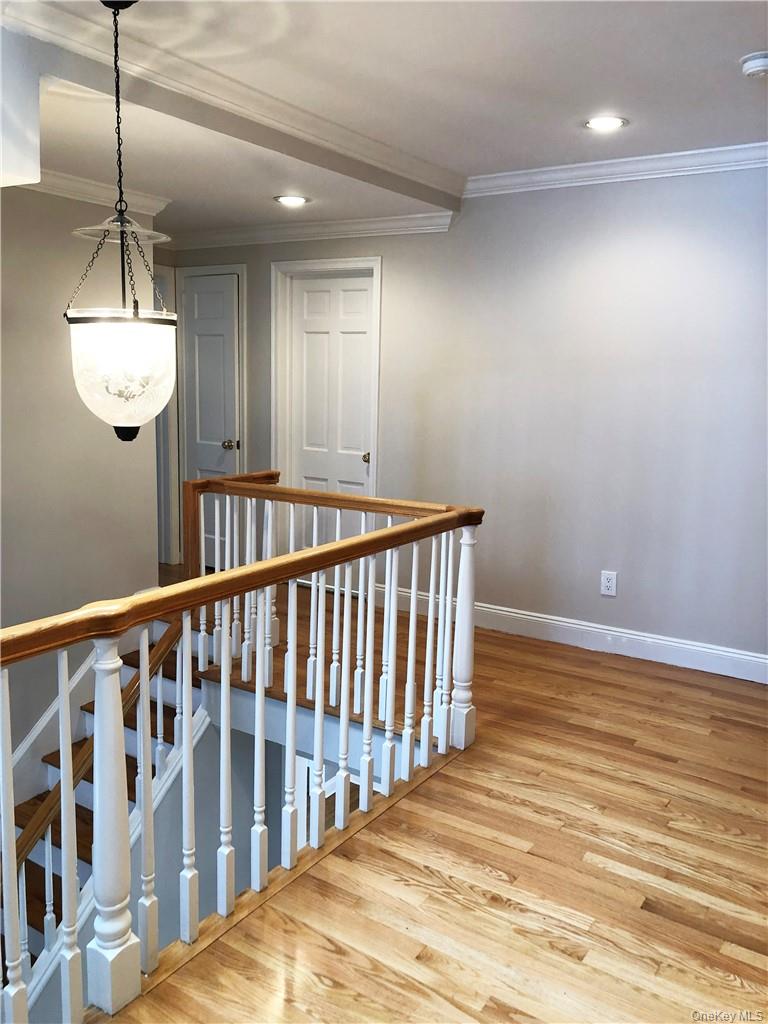 #16 photo, 49 Commodore Road, Chappaqua , NY 10514