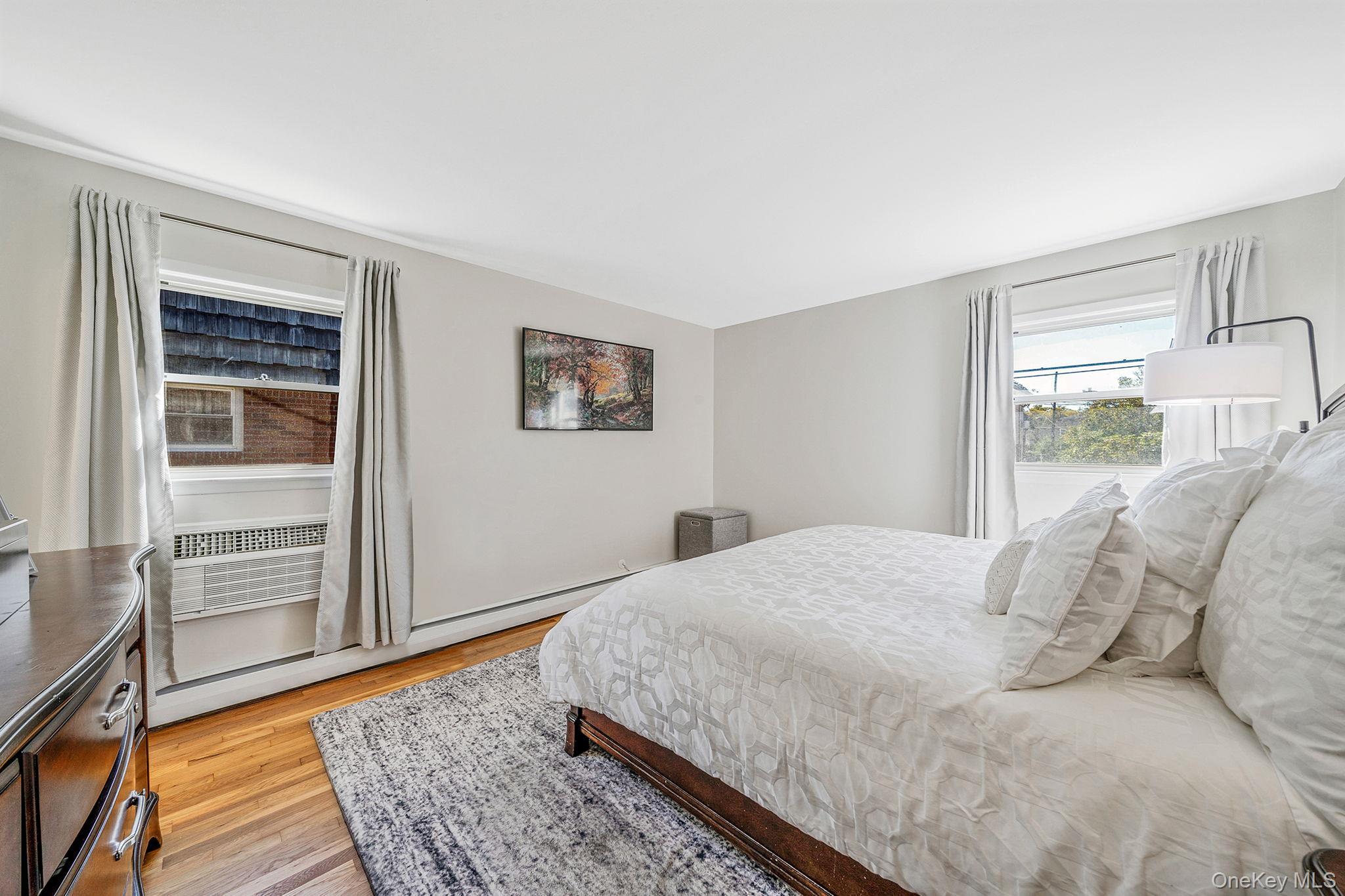 #12 photo, 14632 Willets Point Boulevard, クイーンズ区 Whitestone , NY 11357