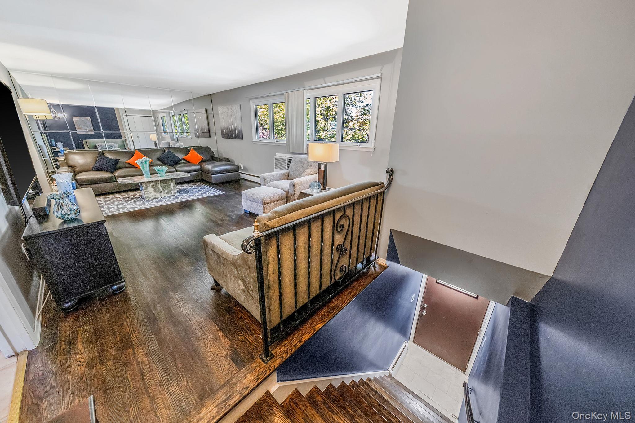 #18 photo, 14632 Willets Point Boulevard, クイーンズ区 Whitestone , NY 11357