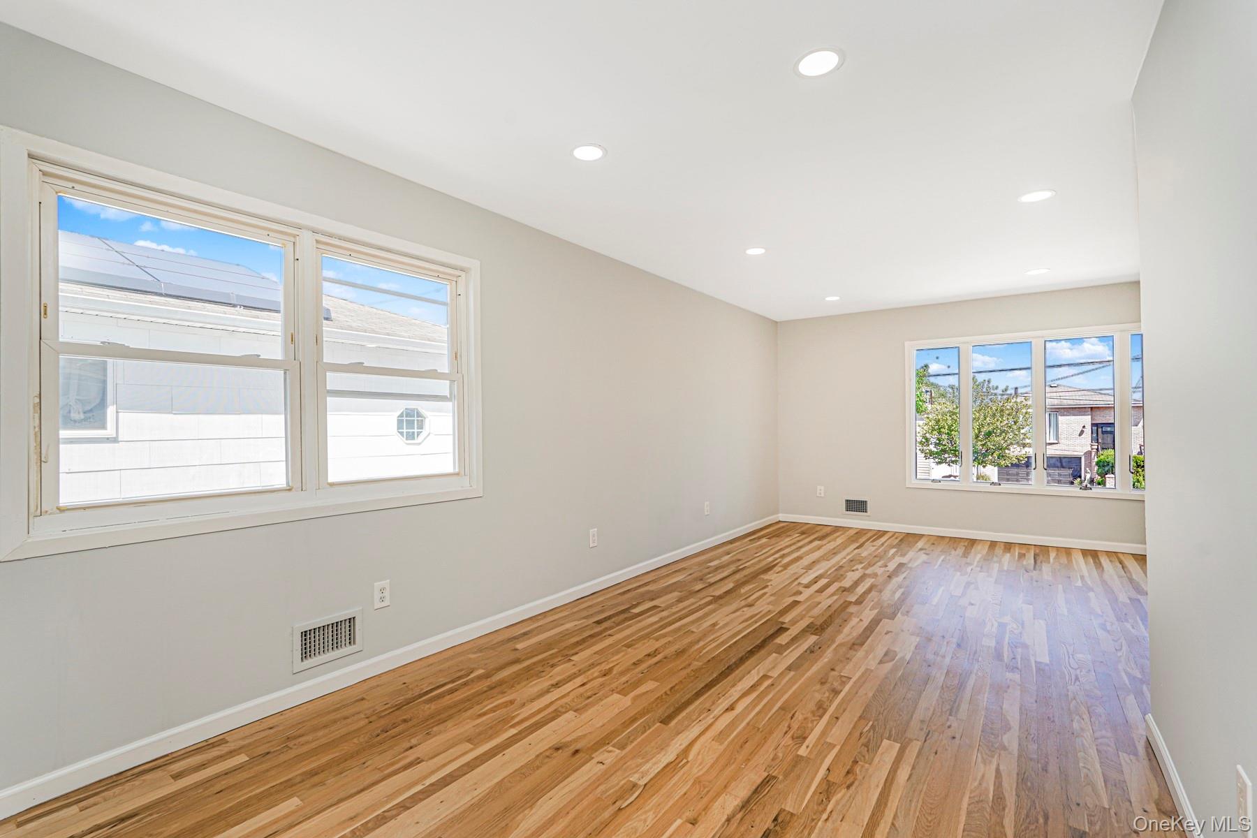 #11 photo, 622 Barlow Avenue, スタテンアイランド Staten Island , NY 10312