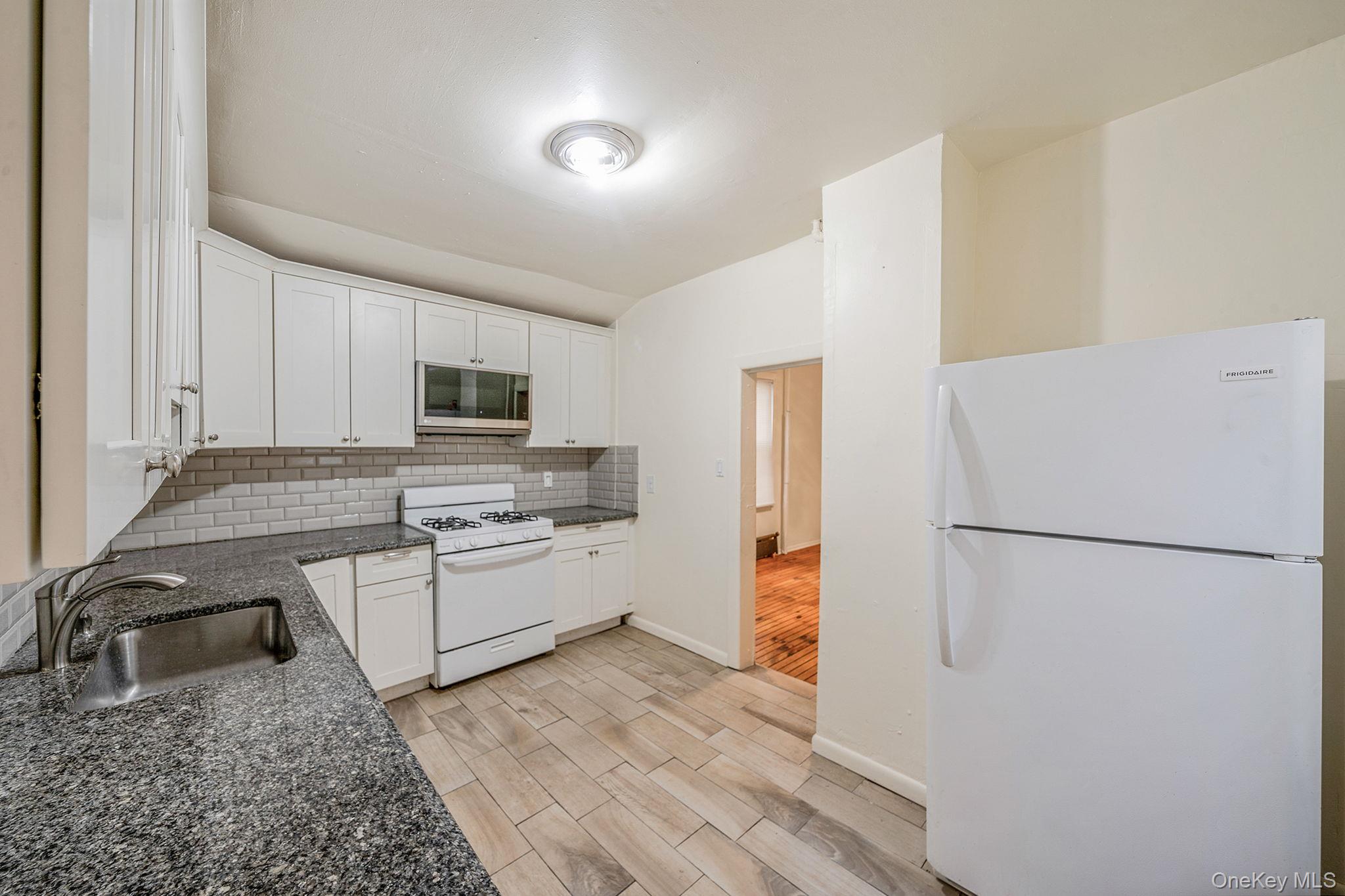 #7 photo, 13015 129th Street, South Ozone Park , NY 11420