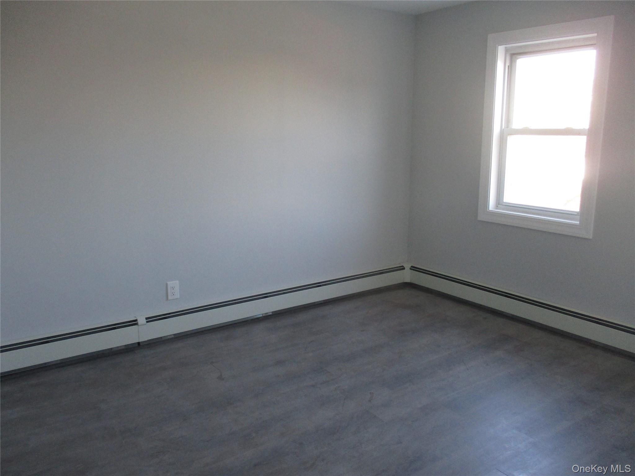 #10 photo, 231 Washington Avenue, ナッソー郡 Mineola , NY 11501