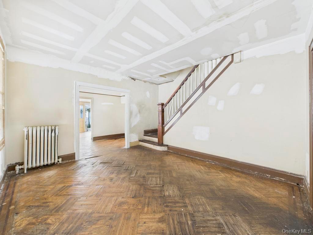 #10 photo, 36-17 201st Street, クイーンズ区 Bayside , NY 11361