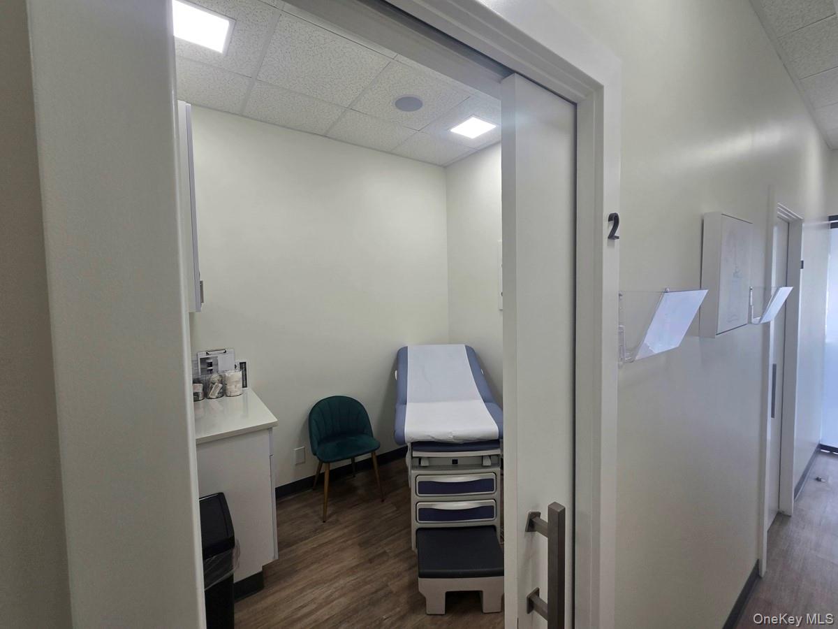 #14 photo, 95-30 Queens Boulevard, クイーンズ区 Rego Park , NY 11374