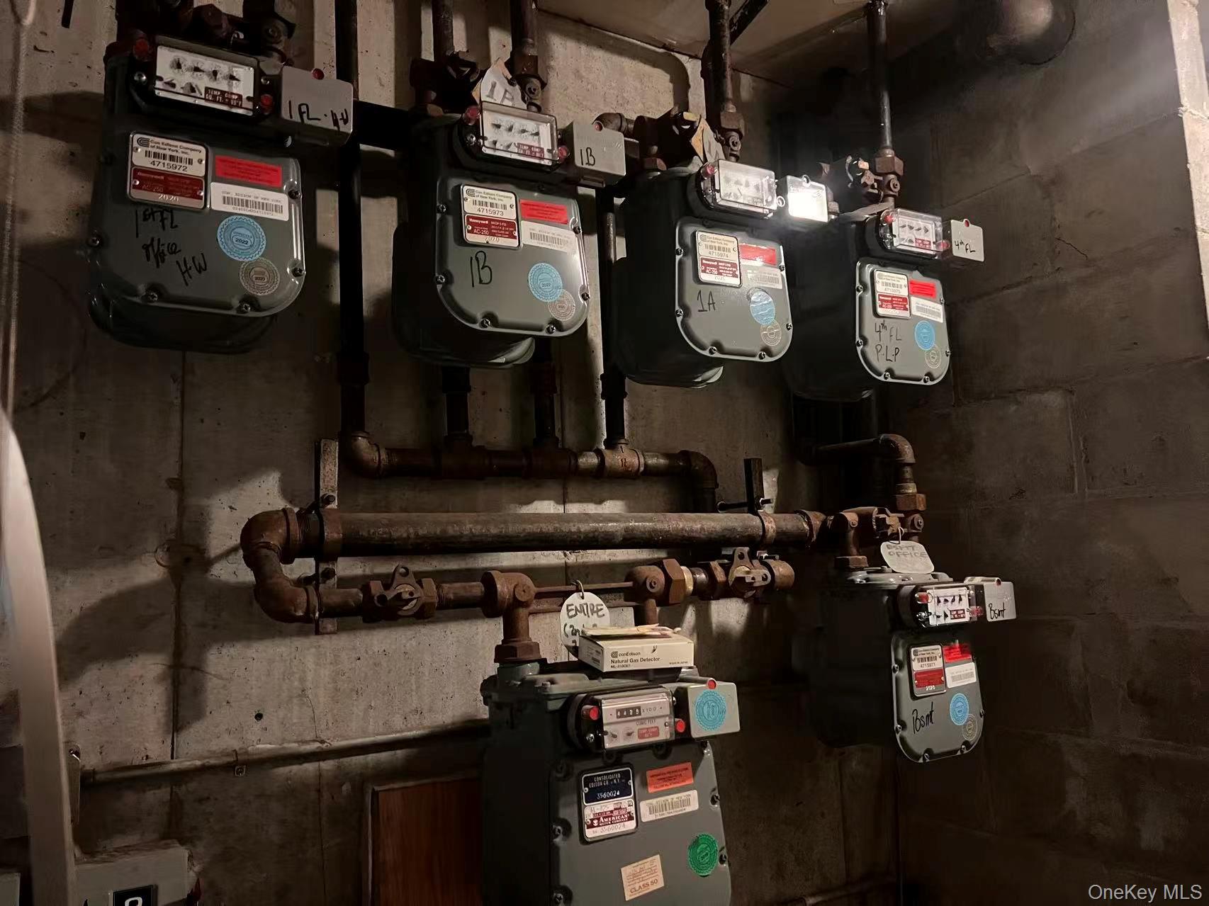 #4 photo, 132-35 Pople Avenue, クイーンズ区 Flushing , NY 11355