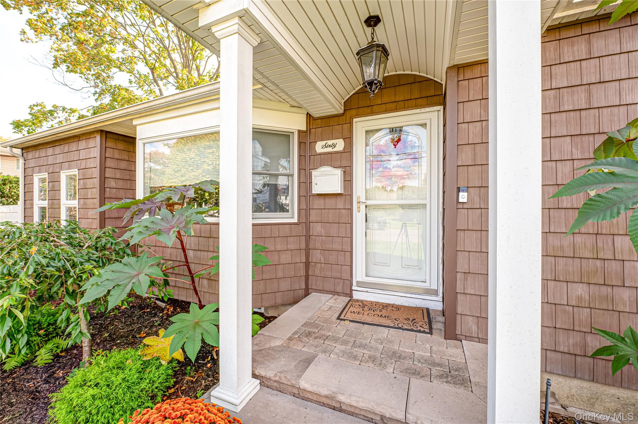 #3 photo, 60 White Street, サフォーク郡 North Babylon , NY 11703