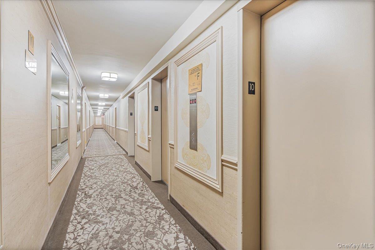 #18 photo, 18-15 215th Street, クイーンズ区 Bayside , NY 11360