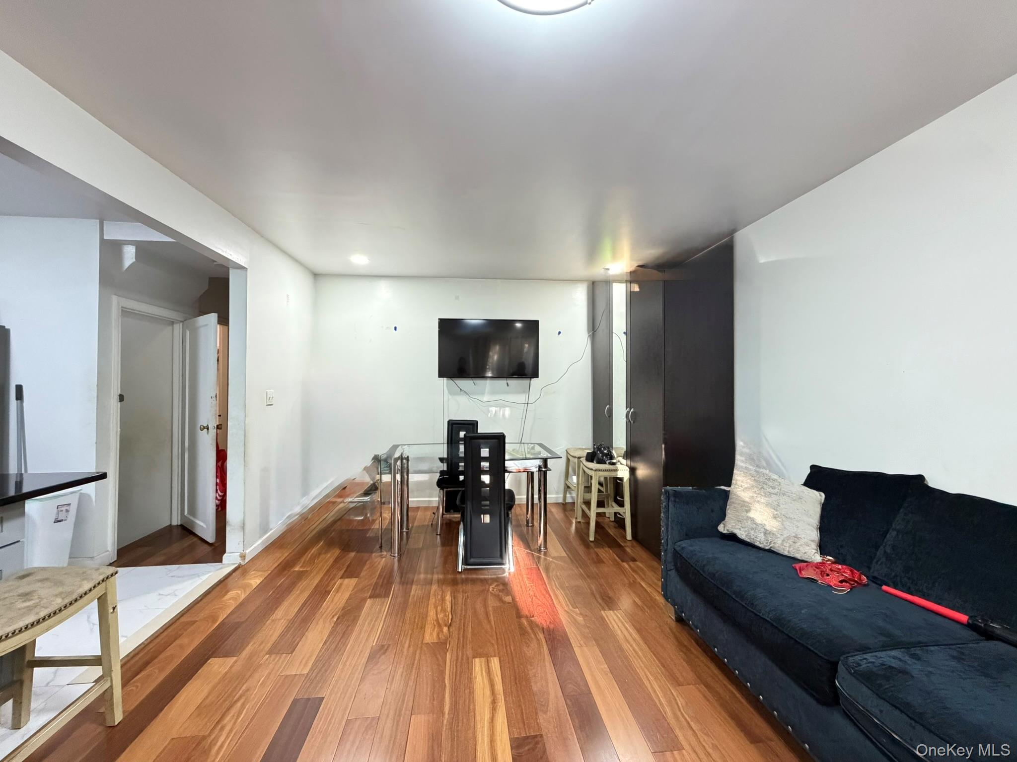 #3 photo, 58-23 192nd Street, クイーンズ区 Fresh Meadows , NY 11365