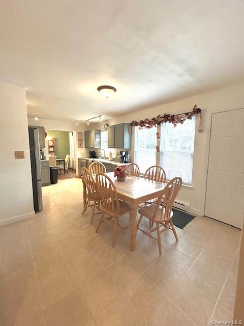 #2 photo, 4 Green Terrace, サフォーク郡 Ridge , NY 11961