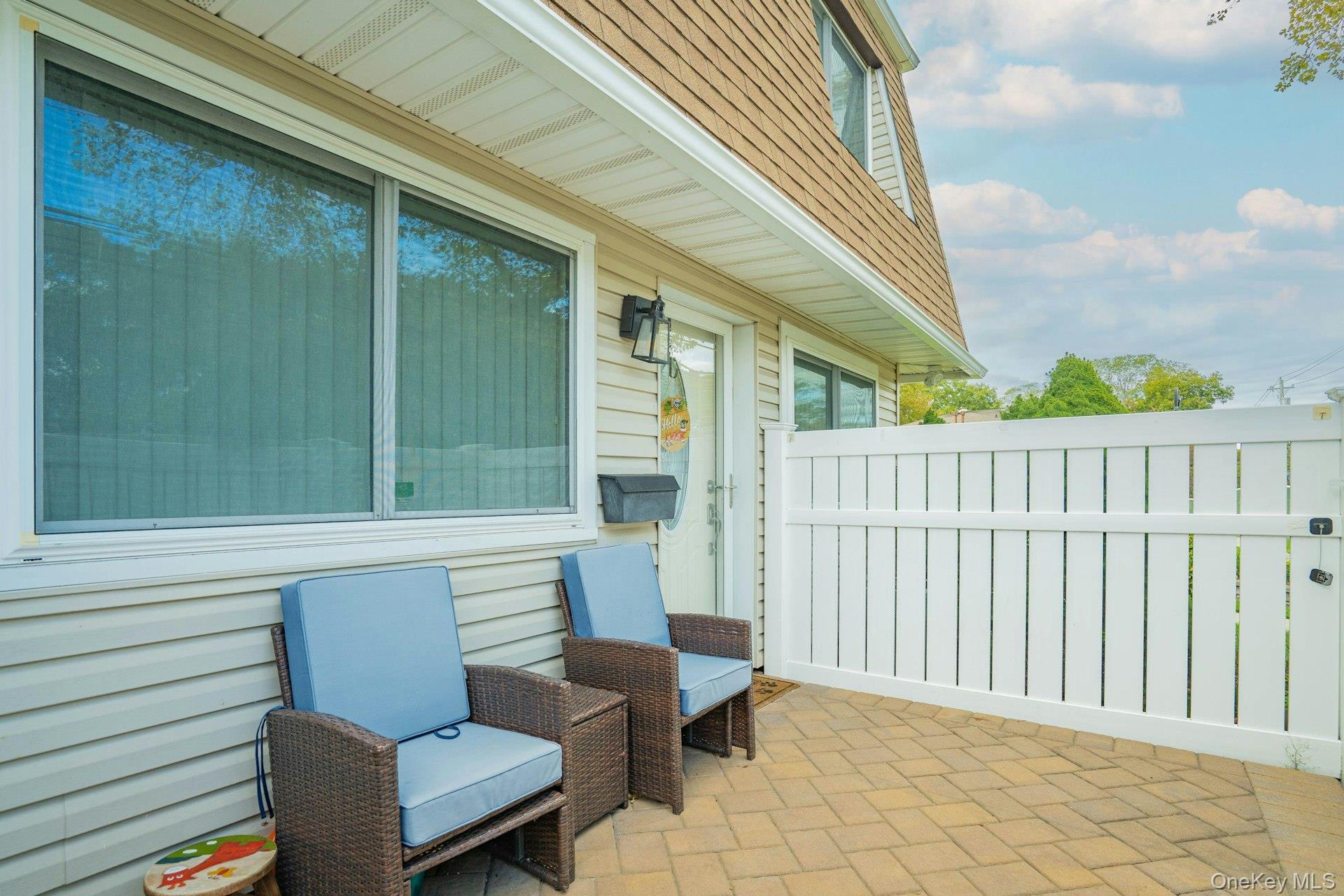 #10 photo, 219 Storm Drive, サフォーク郡 Holtsville , NY 11742