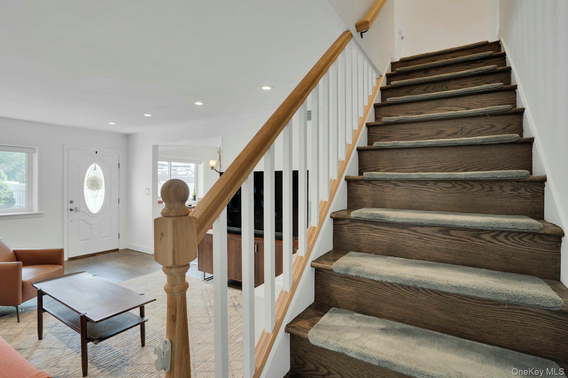 #16 photo, 219 Storm Drive, サフォーク郡 Holtsville , NY 11742