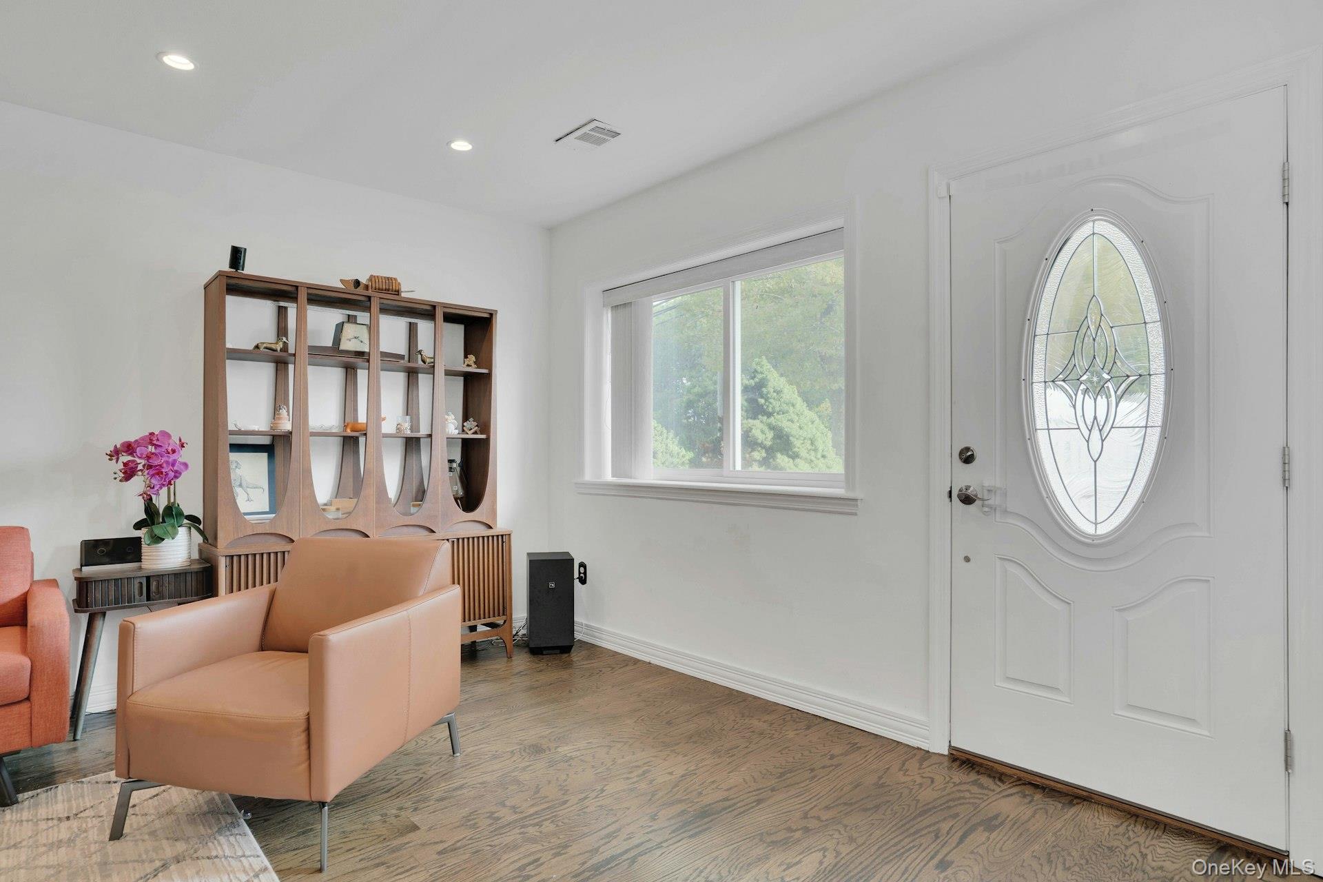 #20 photo, 219 Storm Drive, サフォーク郡 Holtsville , NY 11742