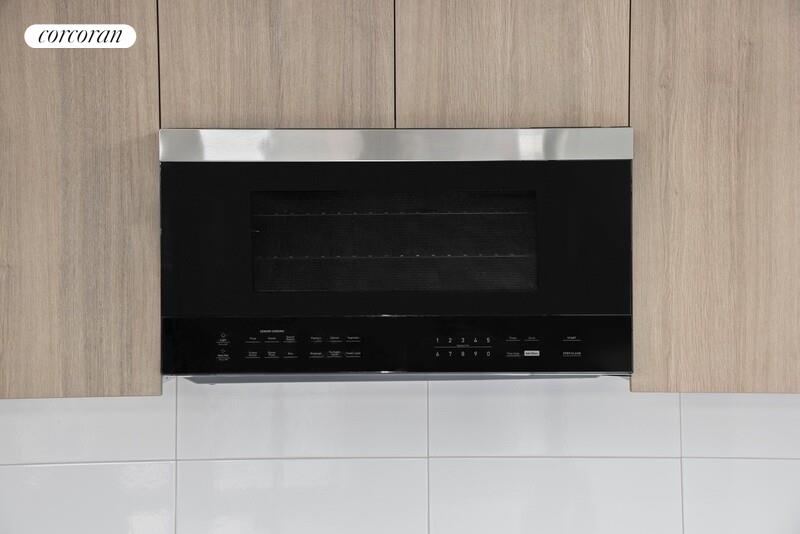 #6 photo, Brooklyn, Williamsburg,South , NY 11206