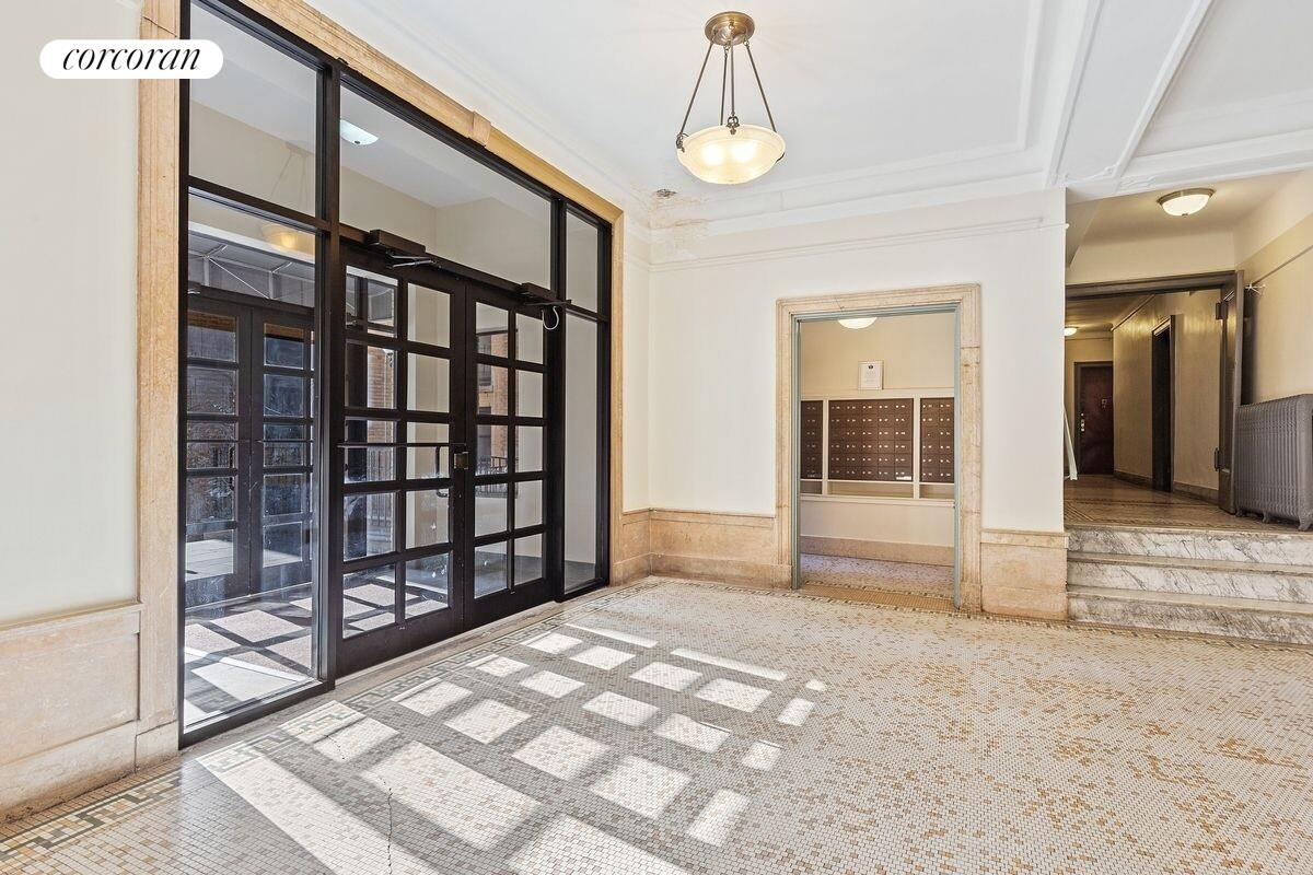 #14 photo, New York City, マンハッタン Hudson Heights , NY 10033