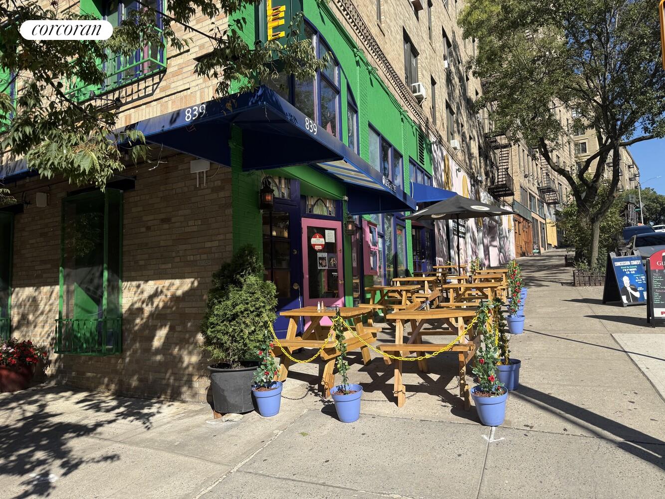 #16 photo, New York City, マンハッタン Hudson Heights , NY 10033