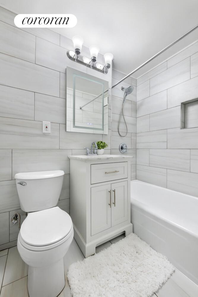 #5 photo, 745 E 31ST Street, ব্রুকলিন Flatbush , NY 11210