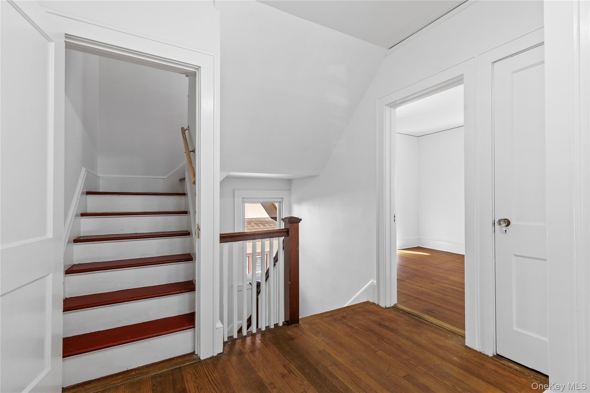 #12 photo, 77 Hillside Avenue, New Rochelle , NY 10801