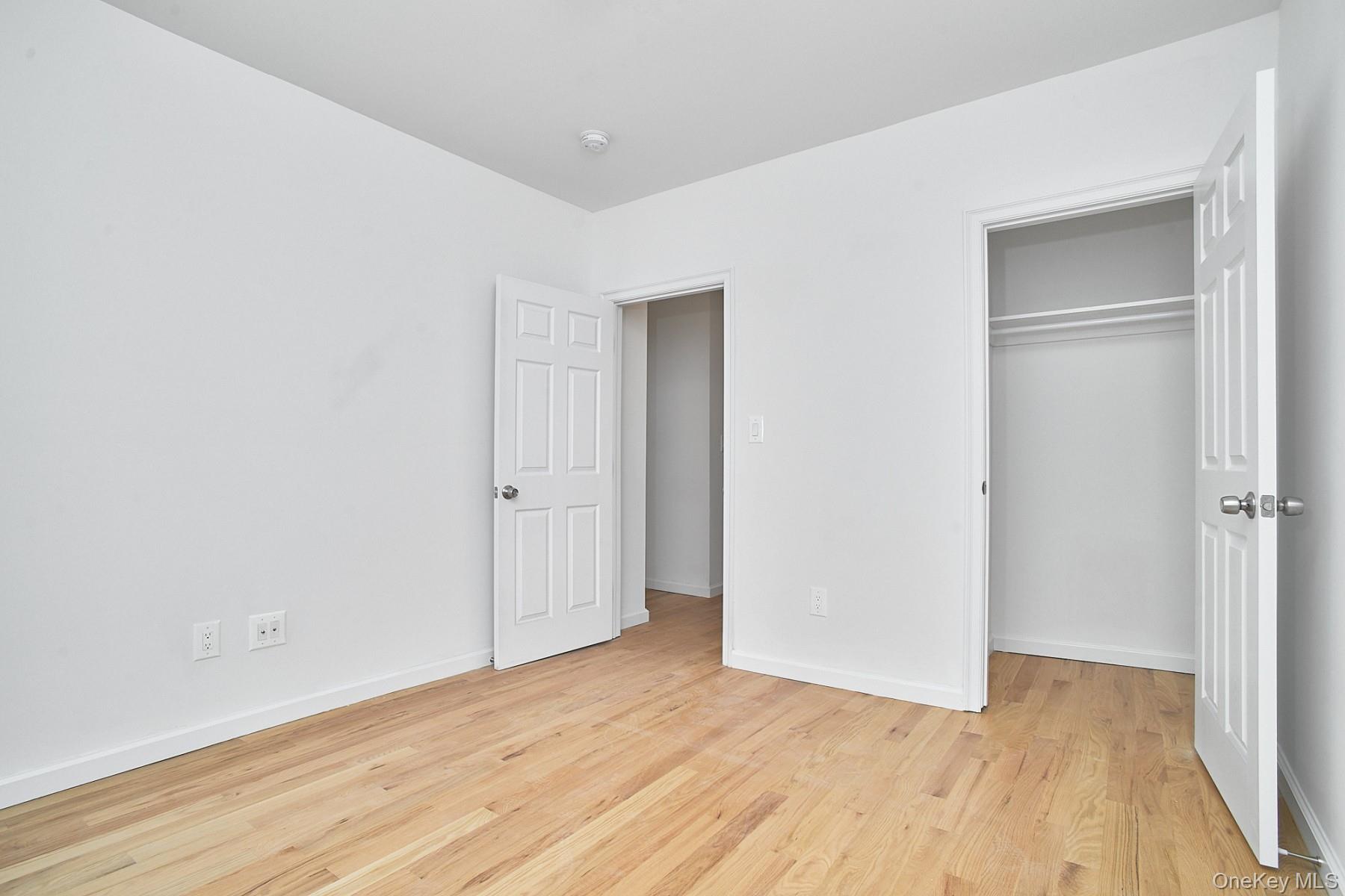 #16 photo, 1069 Grant Avenue, ブロンクス区 Bronx , NY 10456