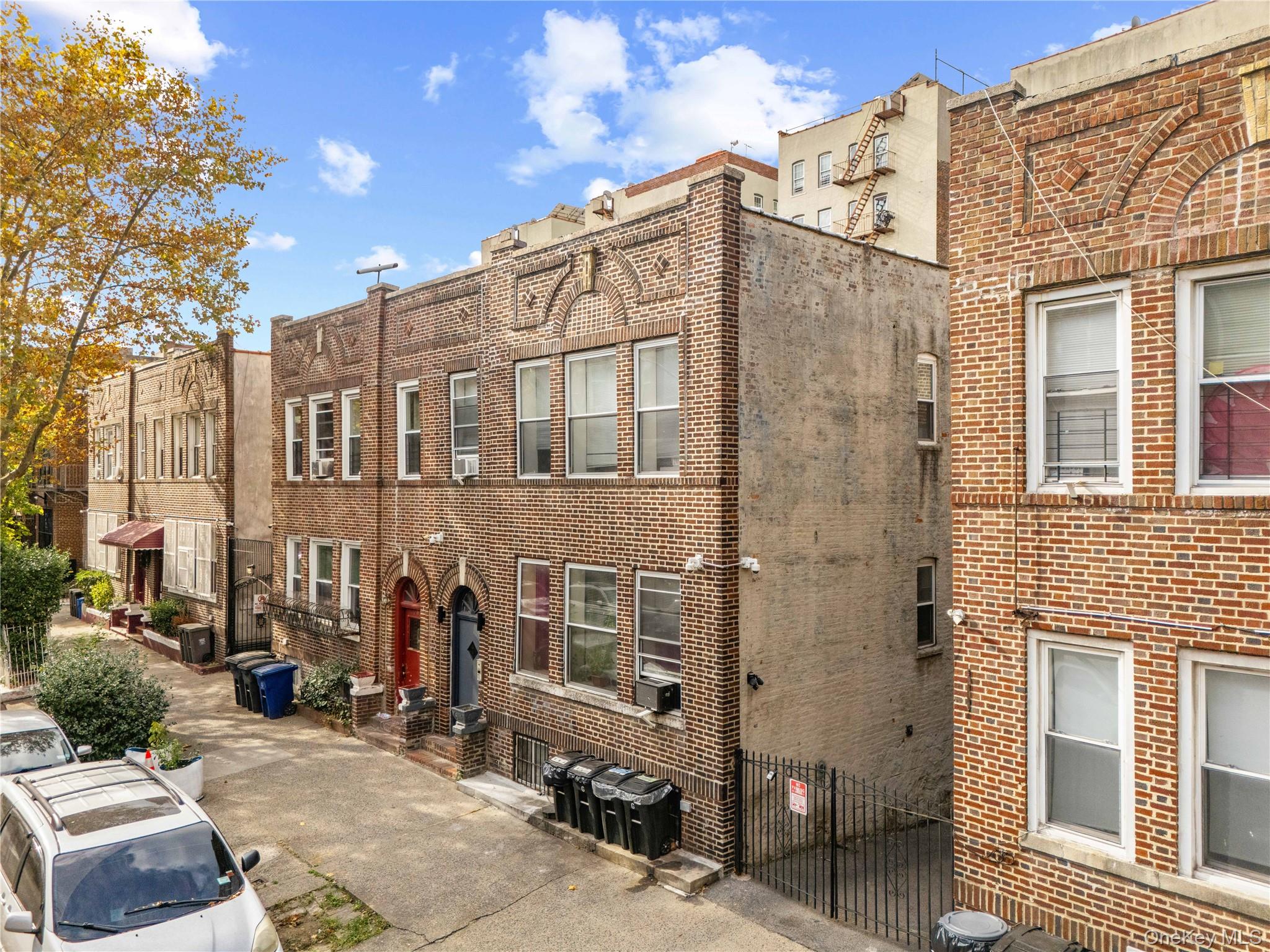 #3 photo, 1069 Grant Avenue, ブロンクス区 Bronx , NY 10456