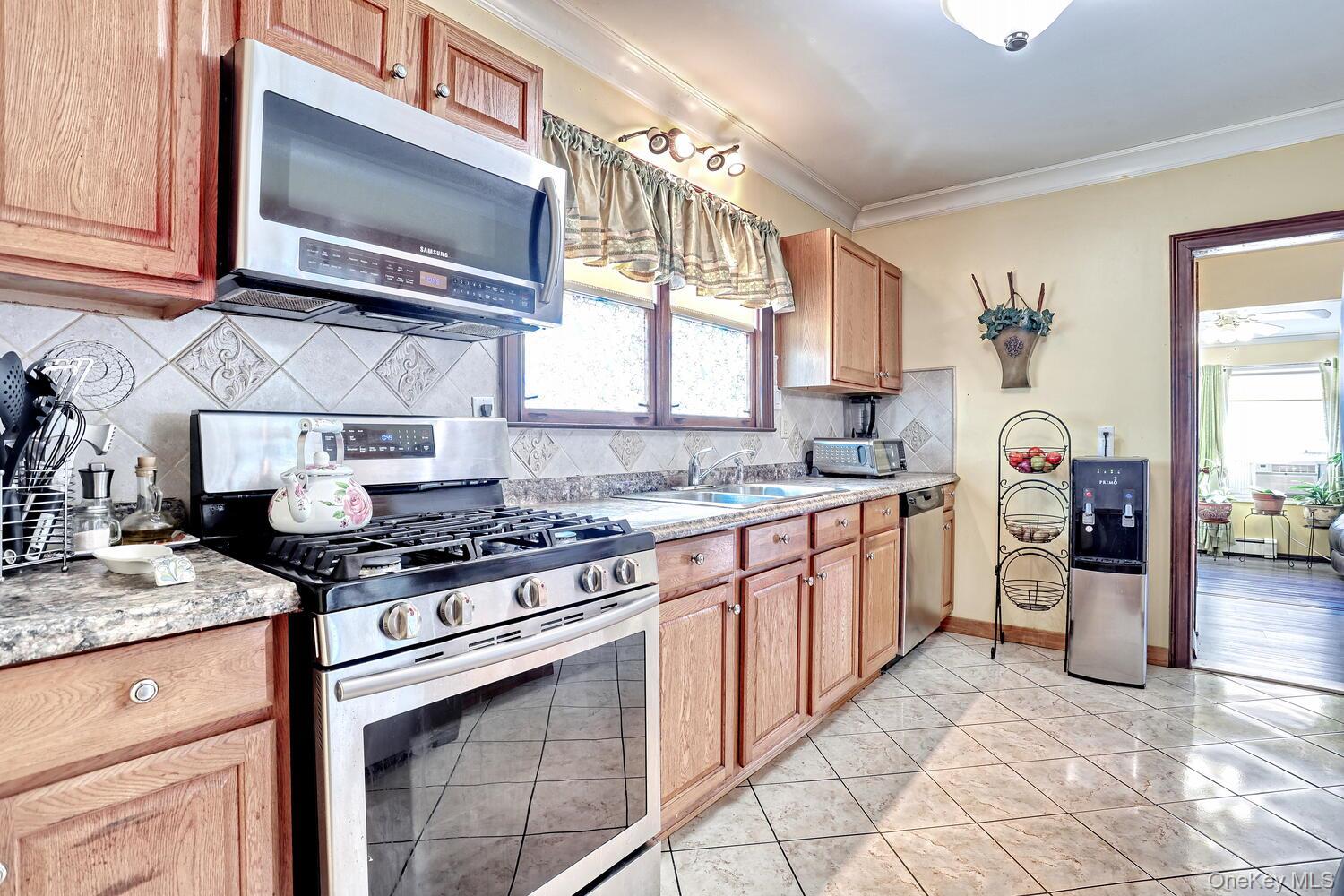 #10 photo, 16 Demarest Avenue, West Haverstraw , NY 10993