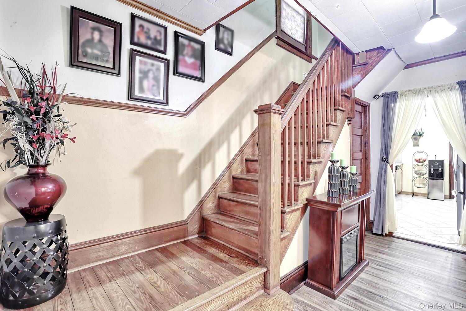 #13 photo, 16 Demarest Avenue, West Haverstraw , NY 10993