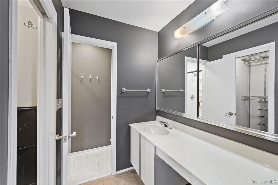 #11 photo, 58 Park Drive, Mount Kisco , NY 10549