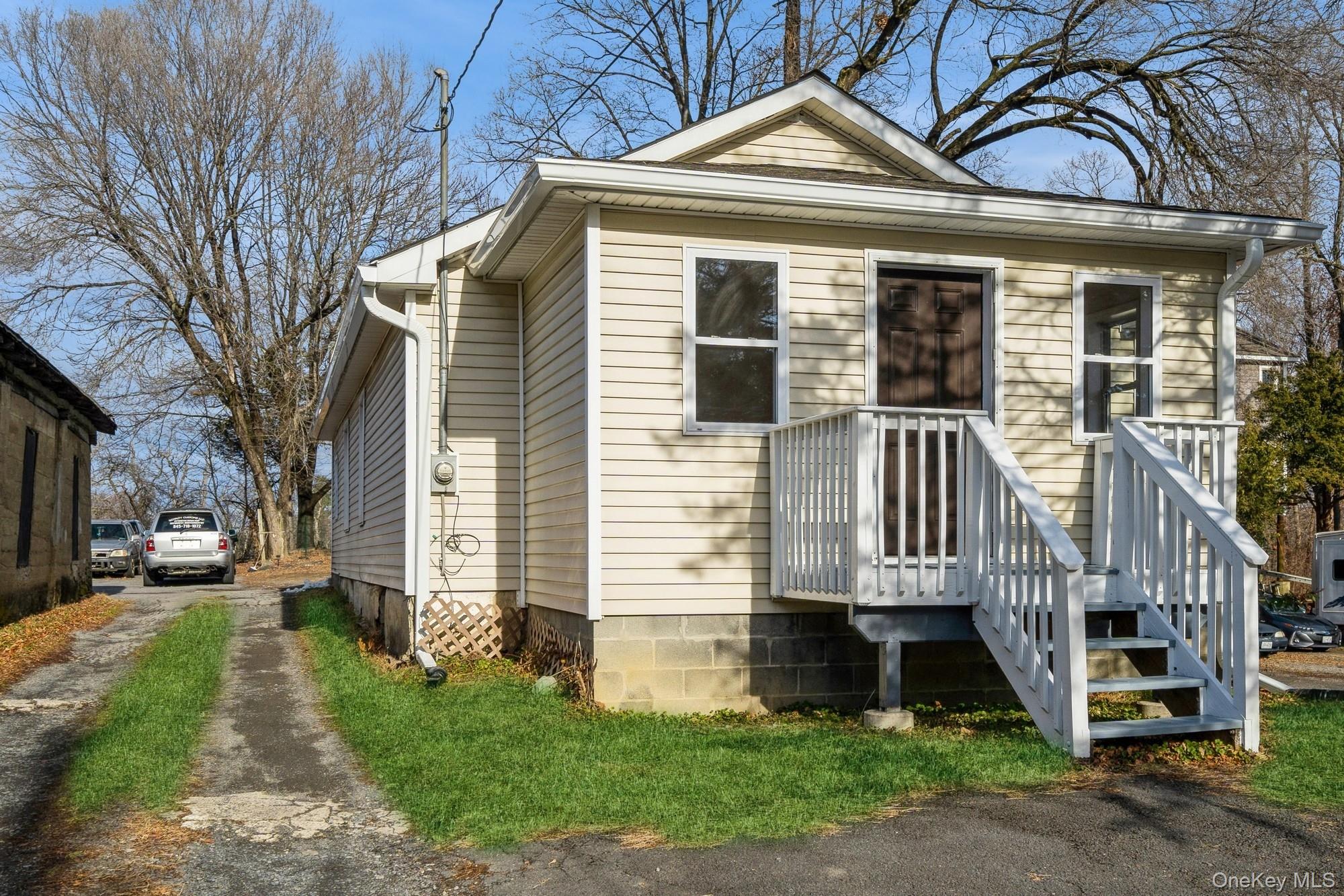 #2 photo, 184 Ward Street, Montgomery , NY 12549