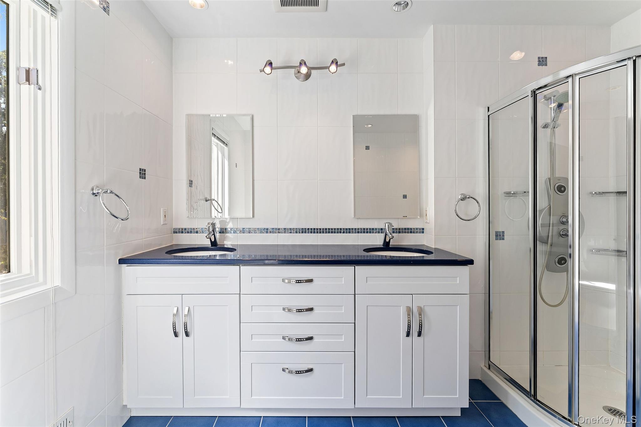 #15 photo, 208 Boulder Ridge Road, Scarsdale , NY 10583