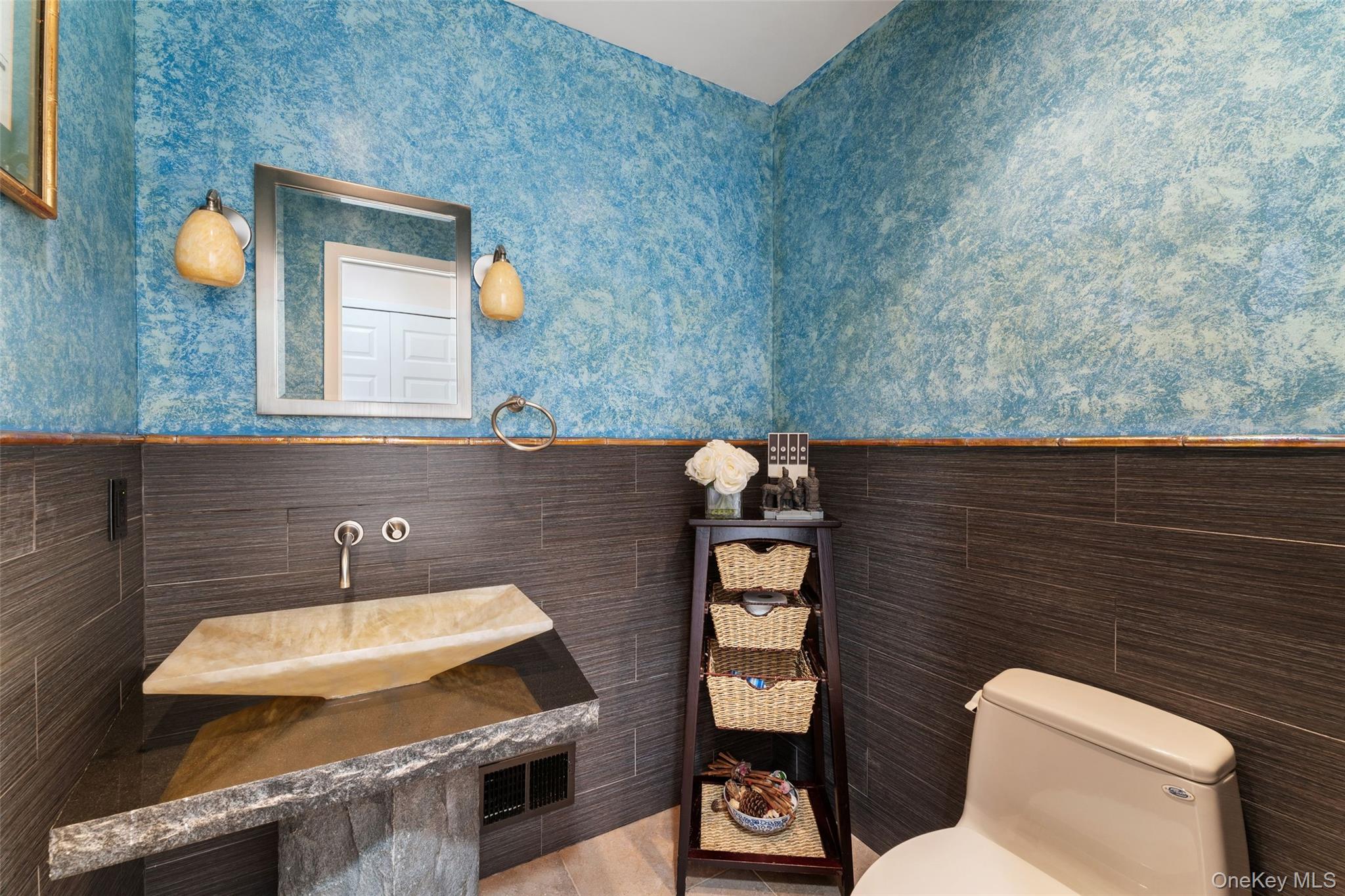 #3 photo, 208 Boulder Ridge Road, Scarsdale , NY 10583