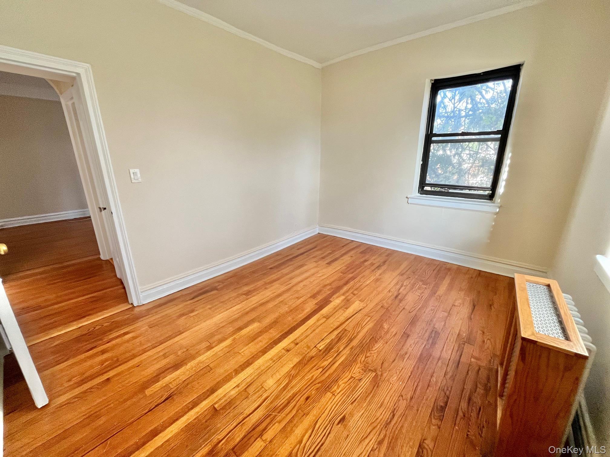 #14 photo, 110 Stonelea Stonelea, New Rochelle , NY 10801