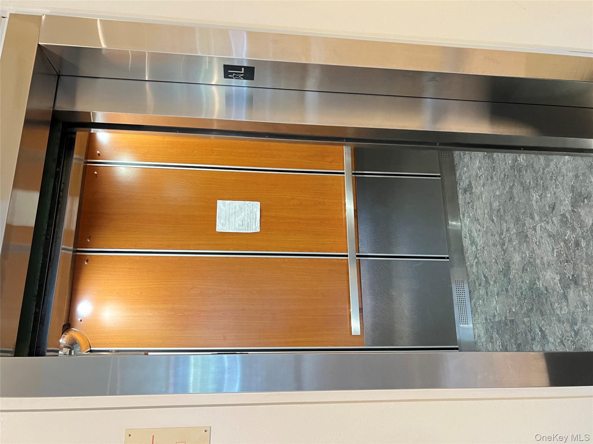 #3 photo, 15272 Melbourne Avenue, クイーンズ区 Flushing , NY 11367