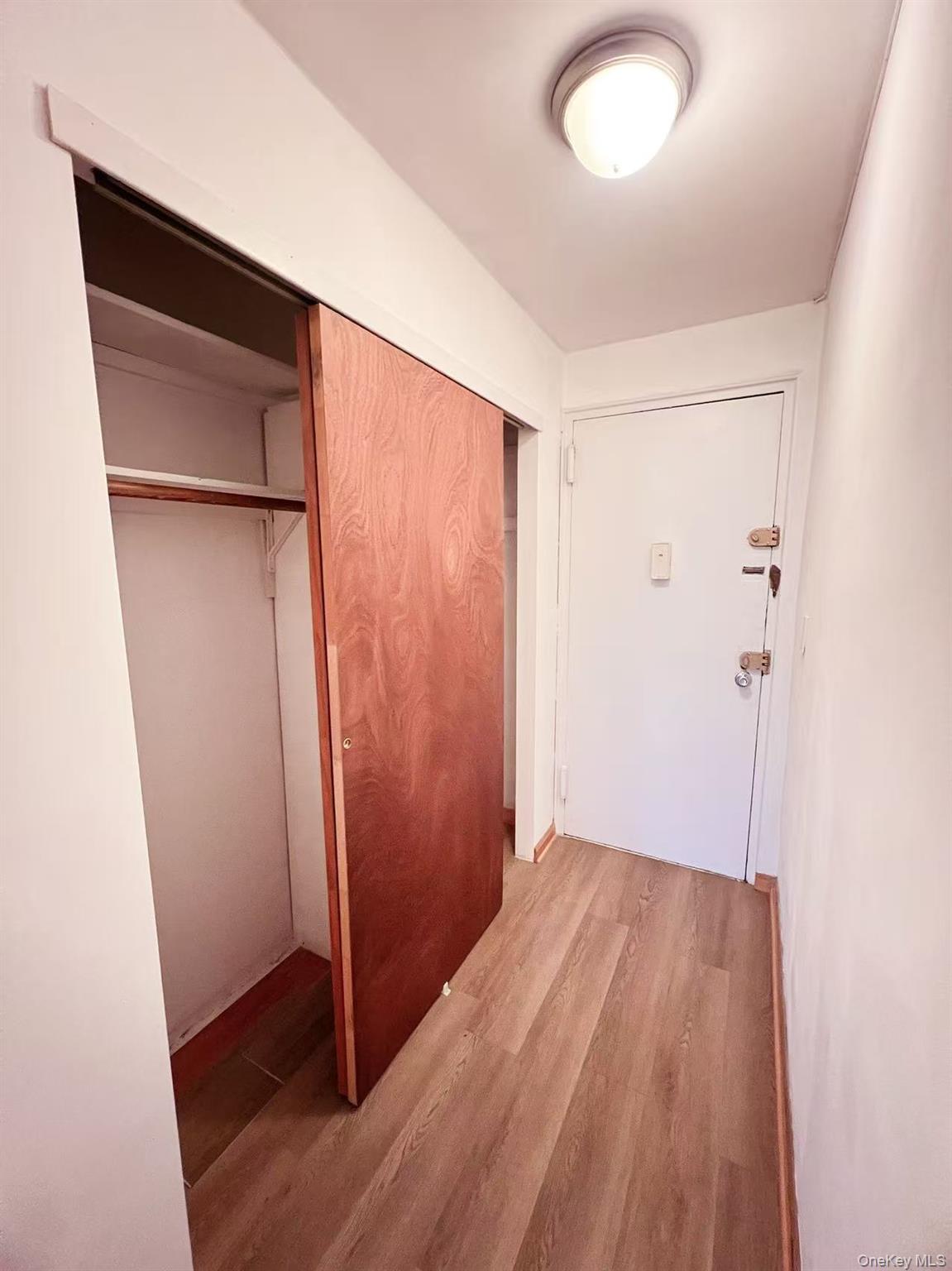 #9 photo, 15272 Melbourne Avenue, クイーンズ区 Flushing , NY 11367