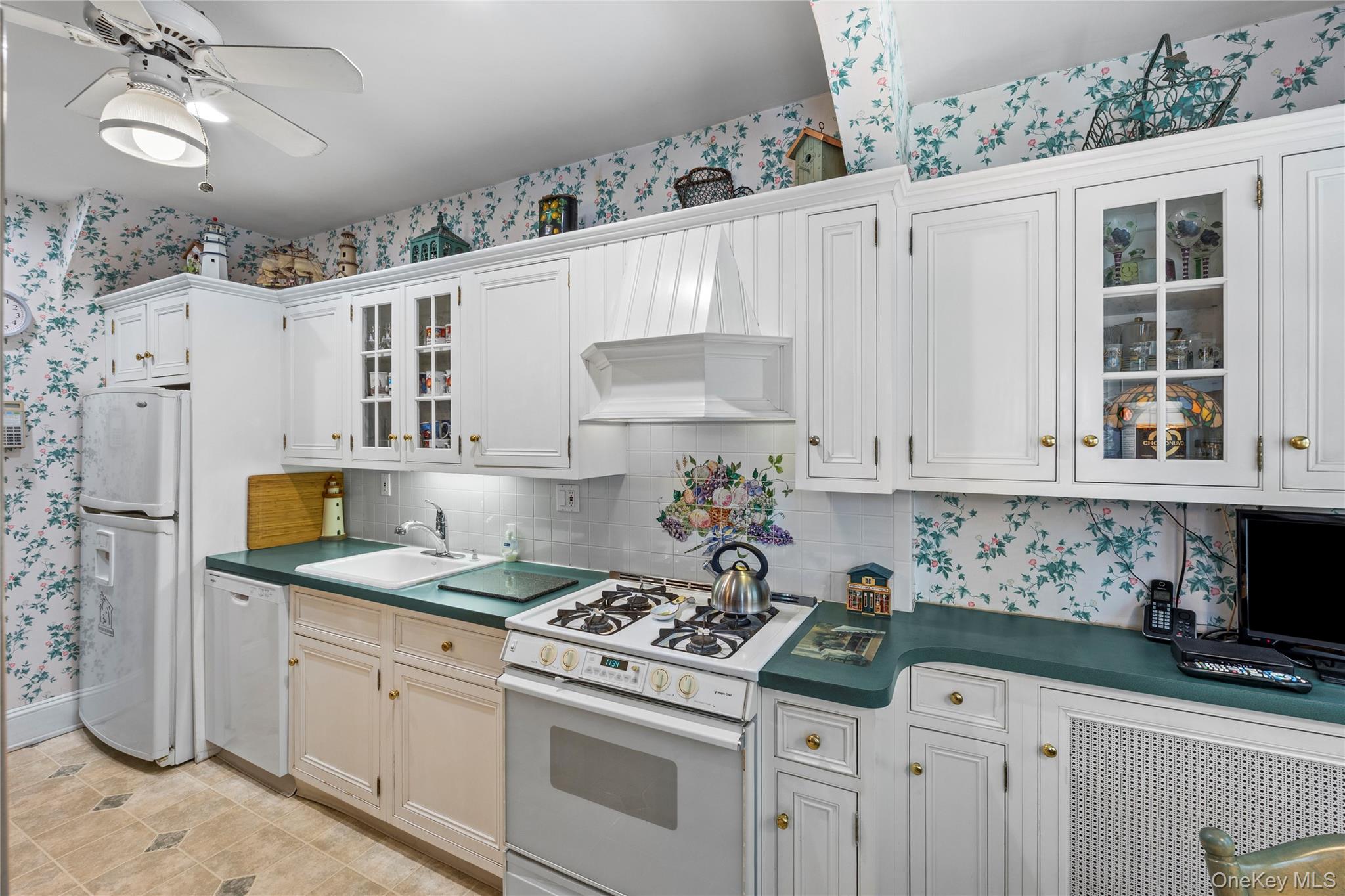 #13 photo, 338 Bauer Place, ナッソー郡 Mineola , NY 11501