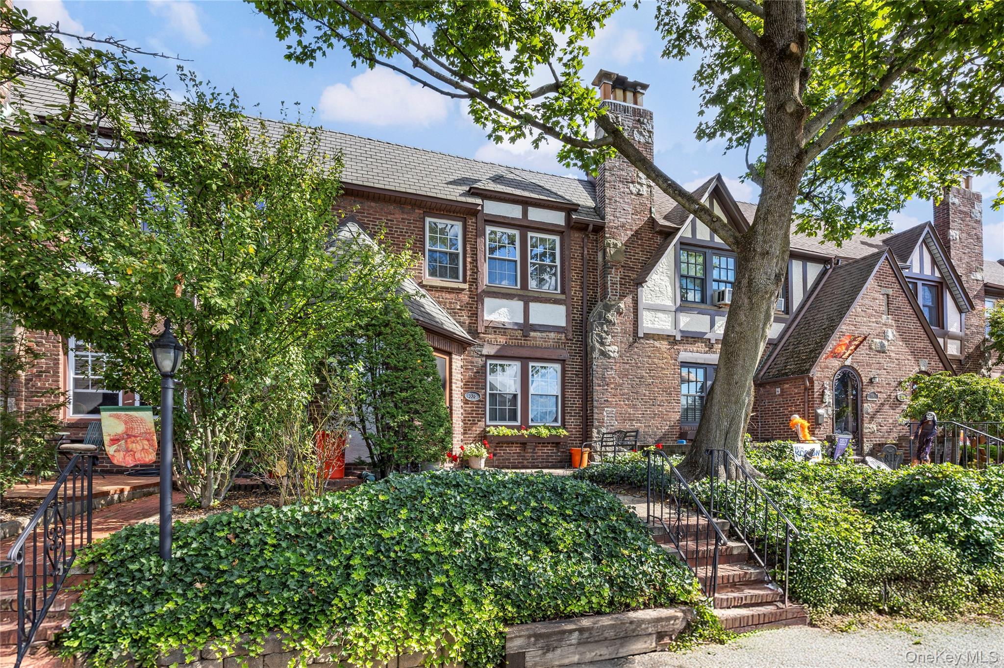 #2 photo, 338 Bauer Place, ナッソー郡 Mineola , NY 11501