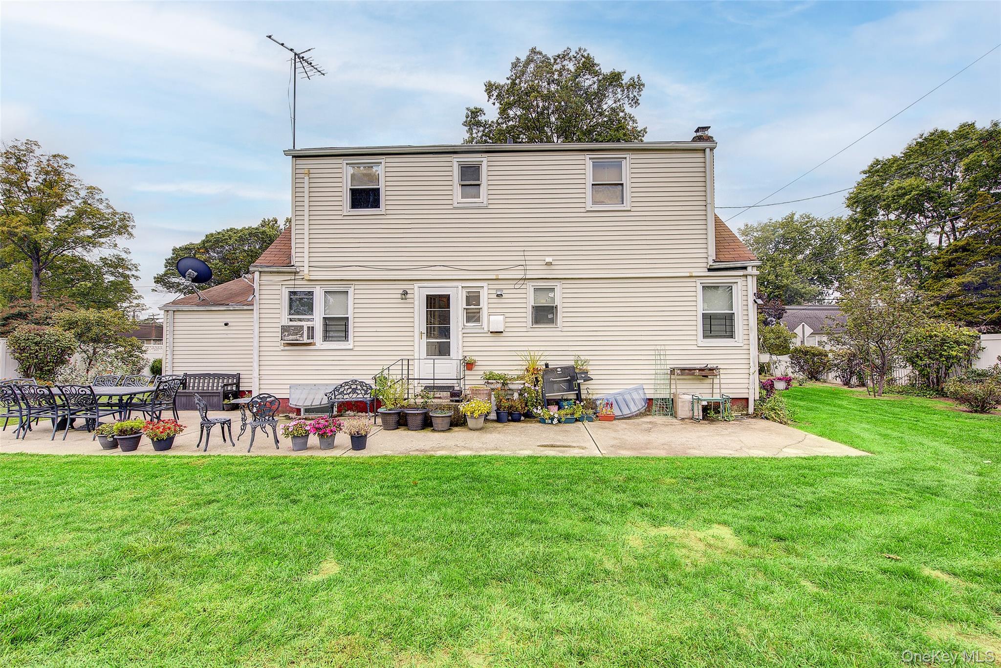 #5 photo, 1025 Ontario Road, ナッソー郡 West Hempstead , NY 11552