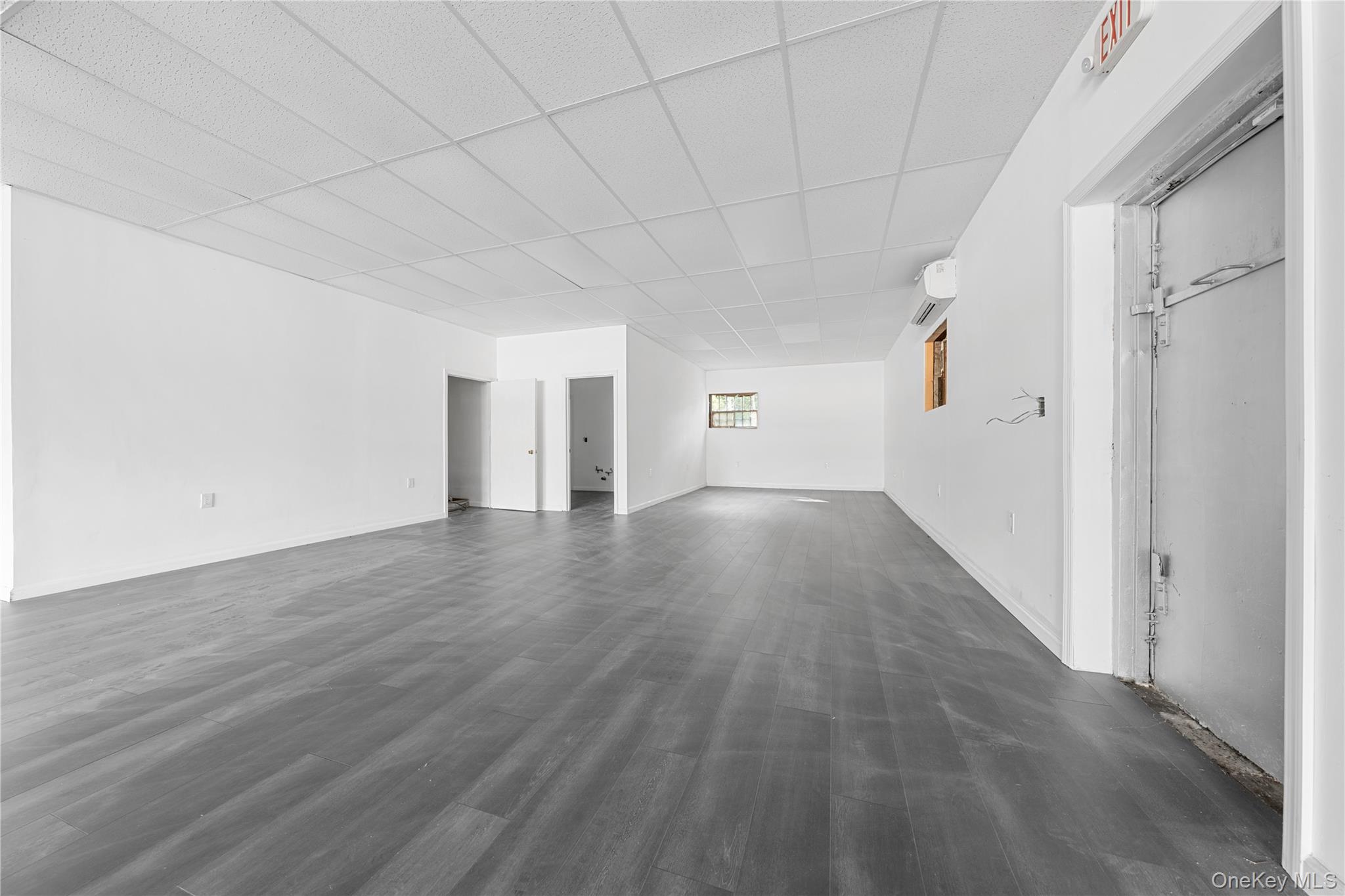 #6 photo, 720 Route 25A, サフォーク郡 Rocky Point , NY 11778