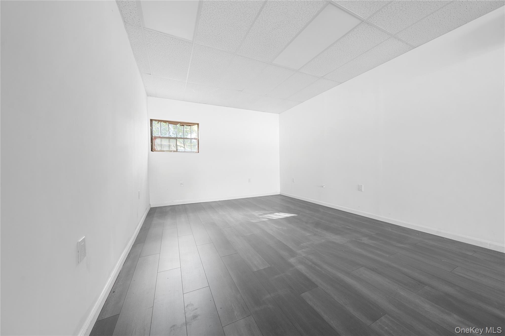 #7 photo, 720 Route 25A, サフォーク郡 Rocky Point , NY 11778