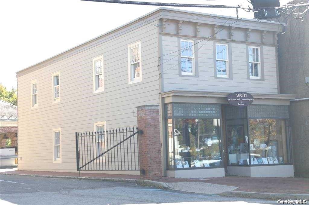 #2 photo, 1392 Old Northern Boulevard, ナッソー郡 Roslyn , NY 11576